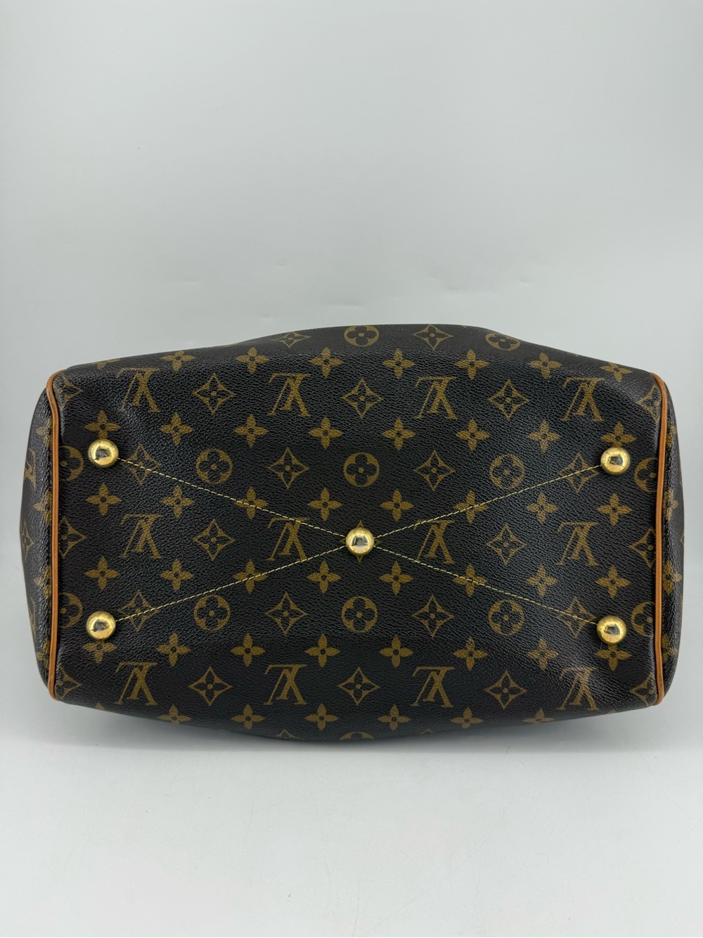 Louis Vuitton Tivoli GM Monogram Canvas Handle Bag - Picture 8 of 14